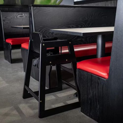 Chaise haute économique en bois avec sangle 3 points