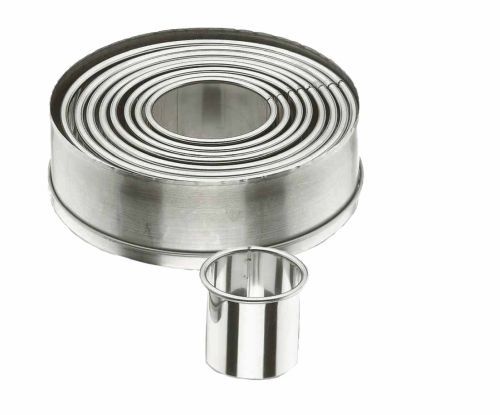 Lot de 9 emporte-pièces en inox 18/10 – Lisse ou cannelé